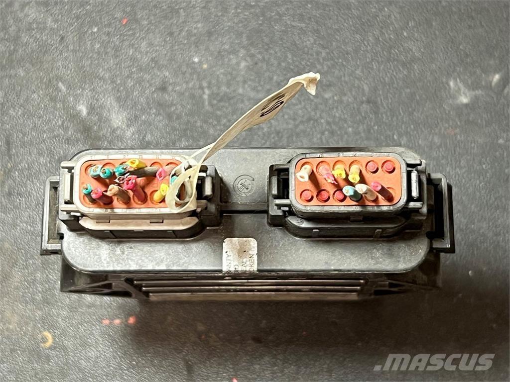 Mack Other Elektronika