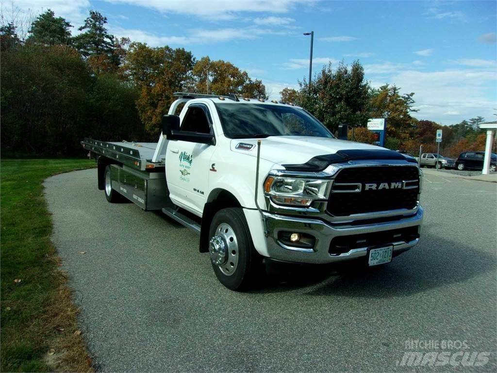 RAM 5500 Hákový nosič kontajnerov