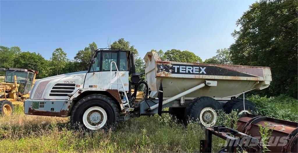 Terex TA30 Kĺbové nákladné autá