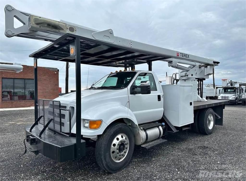Terex XT60 Autoplošiny
