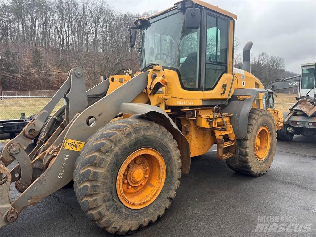 Volvo L60G Kolesové nakladače