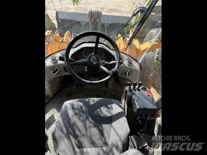 Volvo L70H Kolesové nakladače