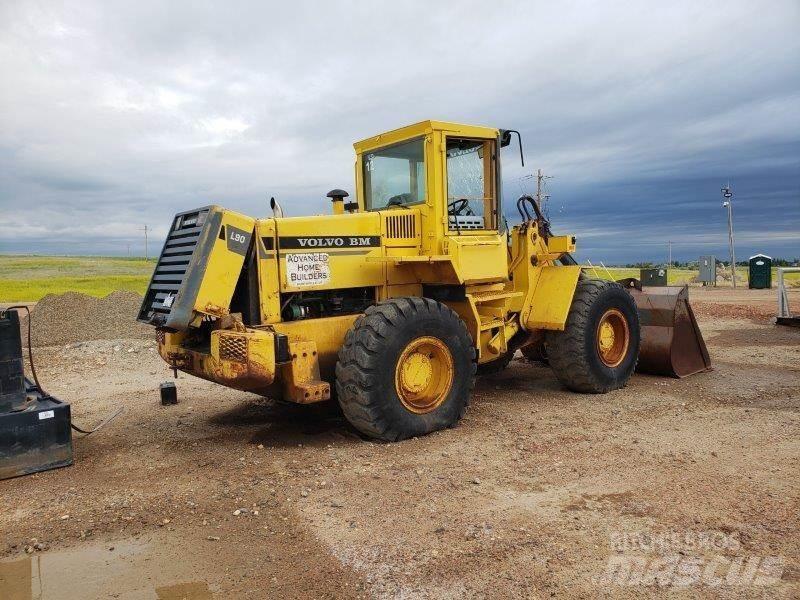 Volvo L90 Kolesové nakladače