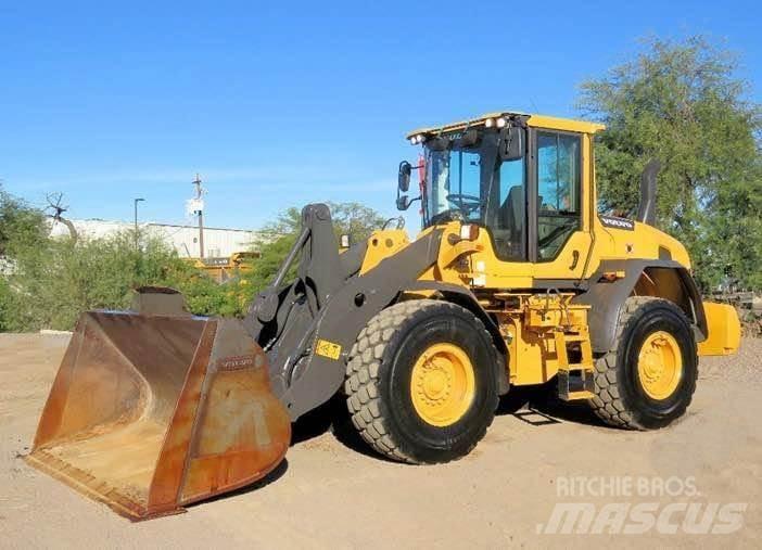Volvo L90G Kolesové nakladače