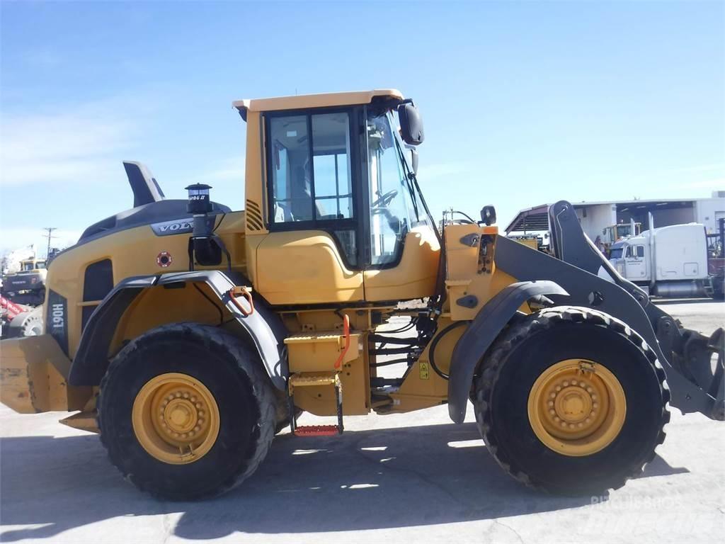 Volvo L90H Kolesové nakladače