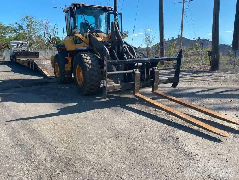 Volvo L90H Kolesové nakladače