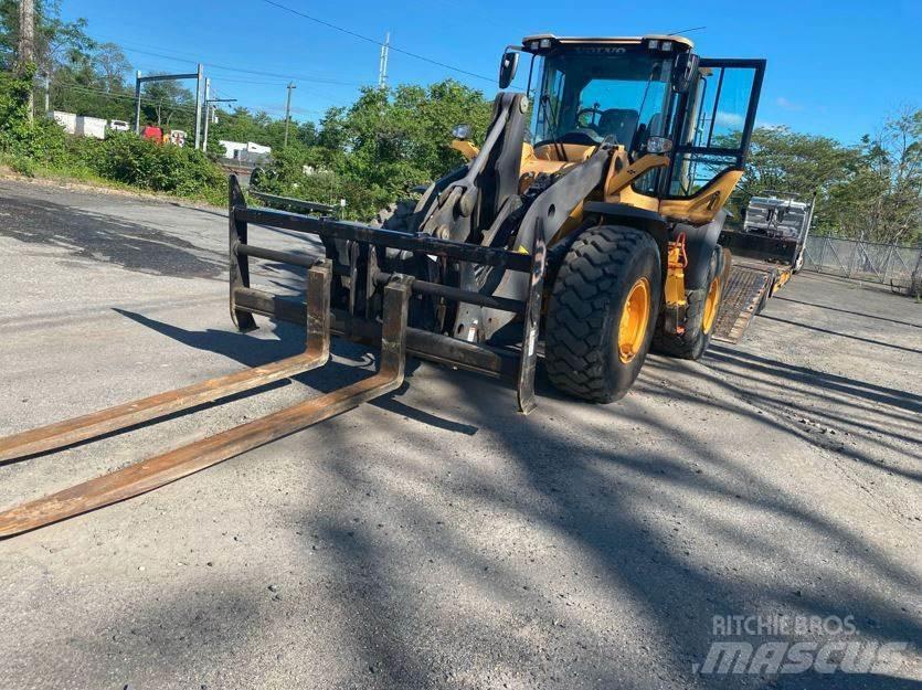 Volvo L90H Kolesové nakladače