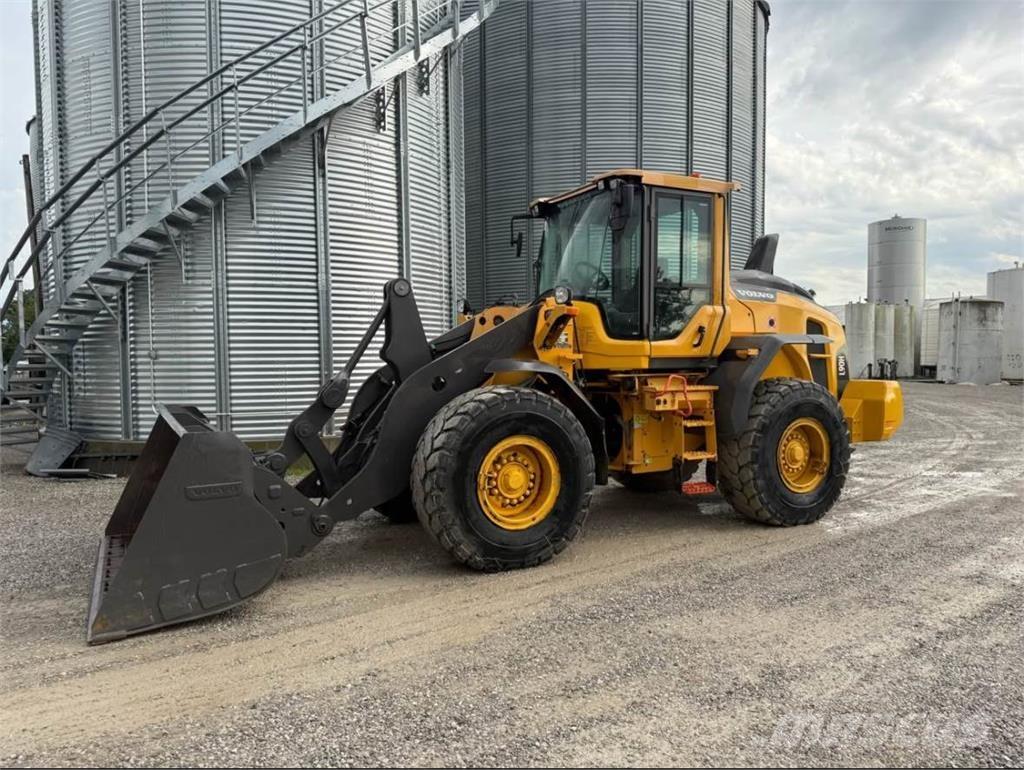 Volvo L90H Kolesové nakladače