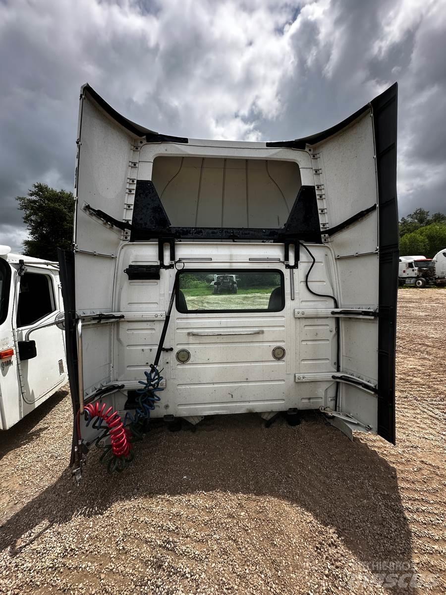 Volvo VNL Doprava – ostatné