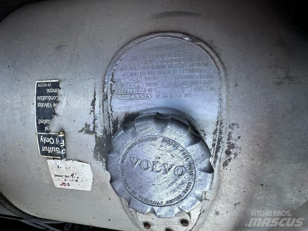Volvo VNL Cisternové nákladné vozidlá