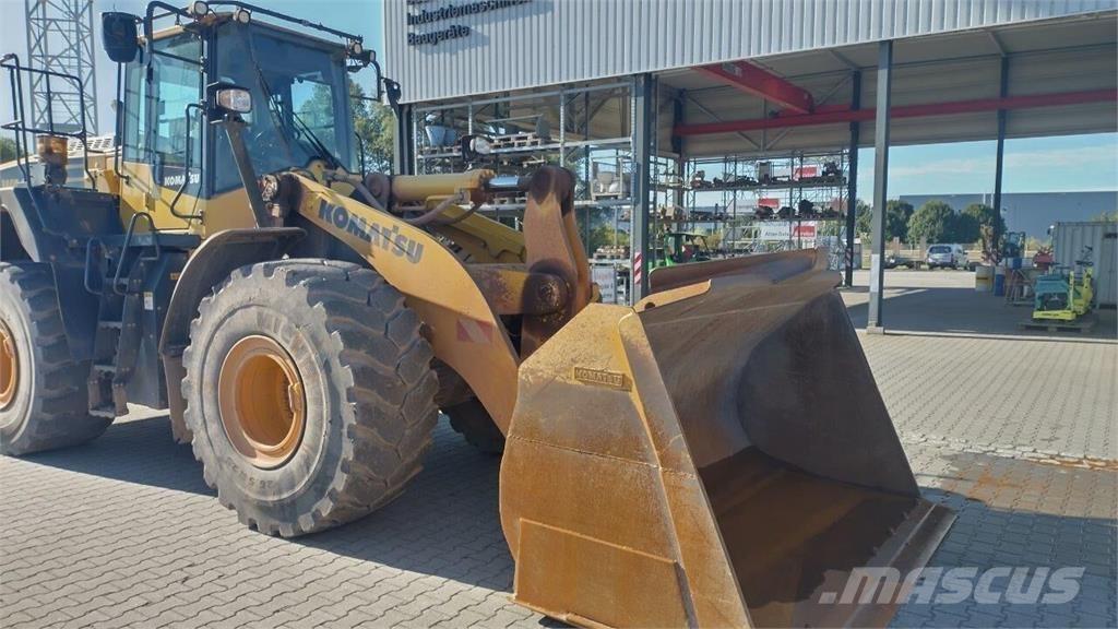 Komatsu WA 470-8 Kolesové nakladače