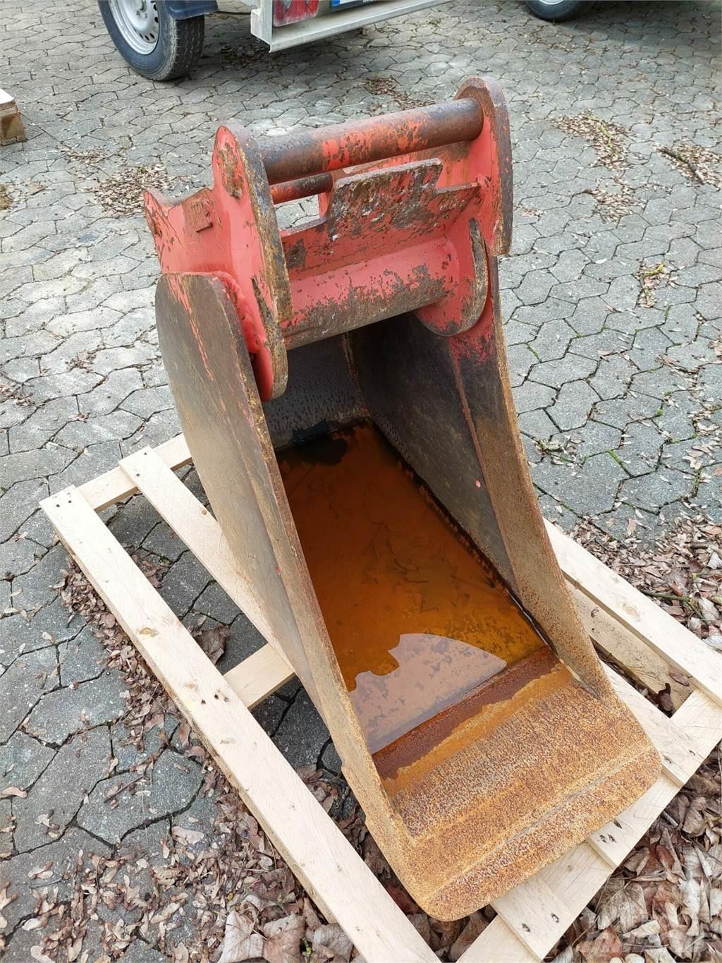 Yanmar SV 85-2PB Pásové rýpadlá