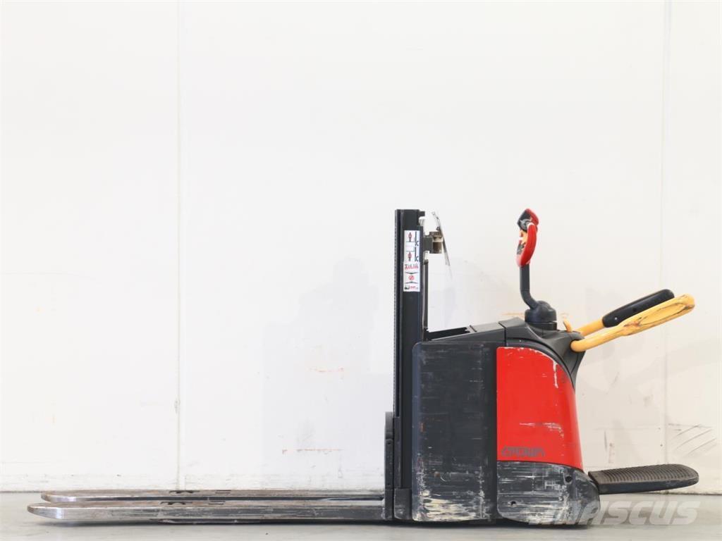 Crown DT3040-2,0-TL Ručne vedené vysokozdvižné vozíky