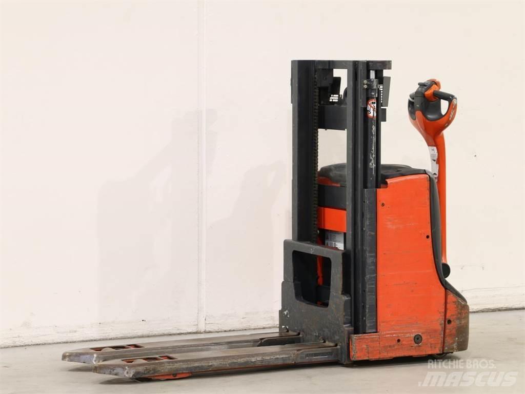 Linde D06/1160 Ručne vedené vysokozdvižné vozíky