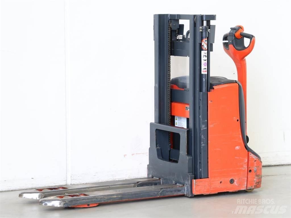 Linde D06/1160-00 Ručne vedené vysokozdvižné vozíky