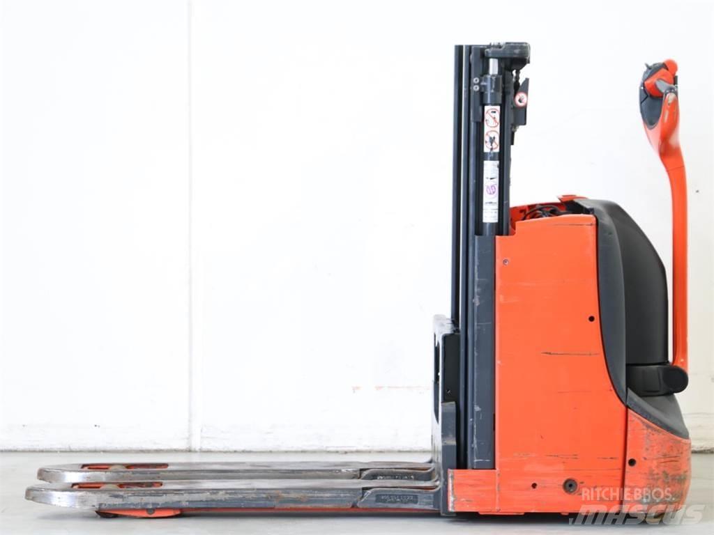 Linde D08/1160-01 Ručne vedené vysokozdvižné vozíky