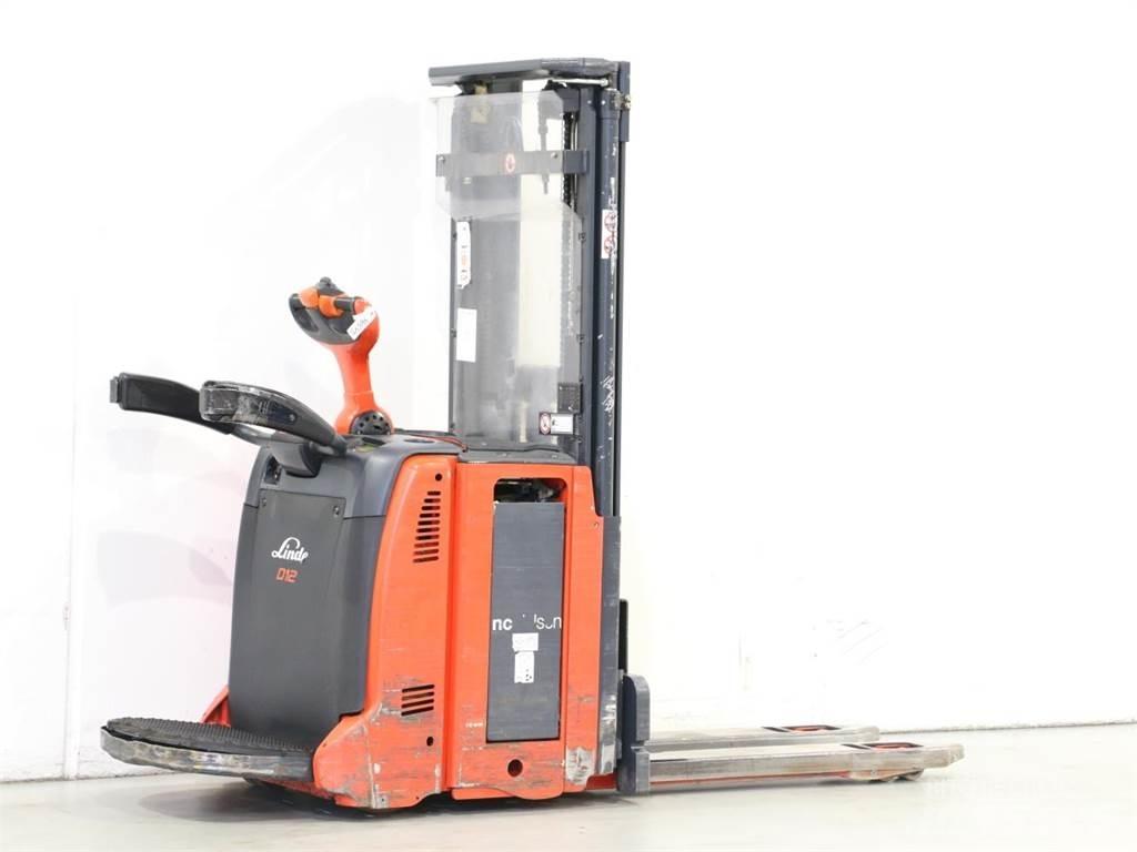 Linde D12AP/133 Ručne vedené vysokozdvižné vozíky