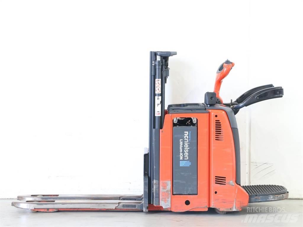 Linde D12HPAP/133-00 Ručne vedené vysokozdvižné vozíky