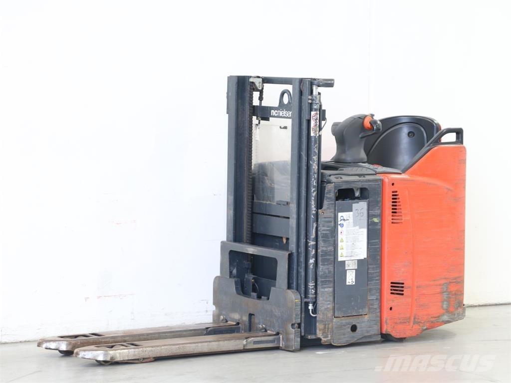 Linde D12SP/133 Ručne vedené vysokozdvižné vozíky