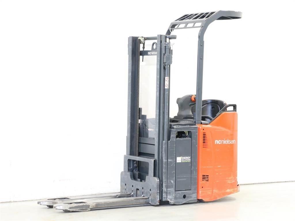 Linde D12SP/133 Ručne vedené vysokozdvižné vozíky