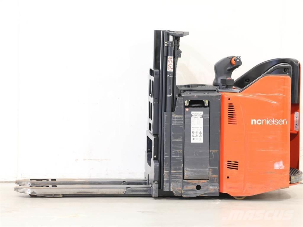 Linde D12SP/133-00 Ručne vedené vysokozdvižné vozíky
