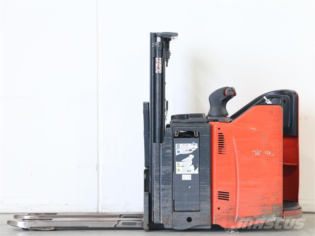 Linde D12SP/133-01 Ručne vedené vysokozdvižné vozíky