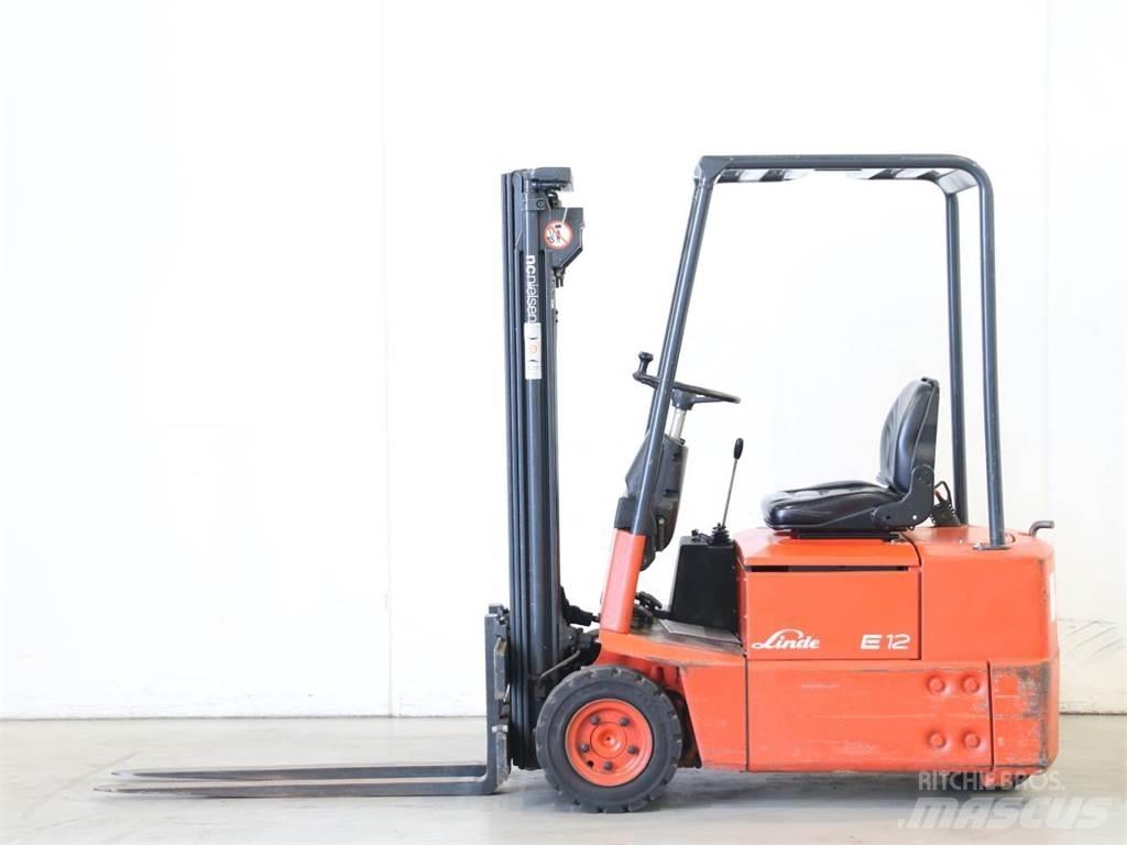 Linde E12/324 Akumulátorové vozíky