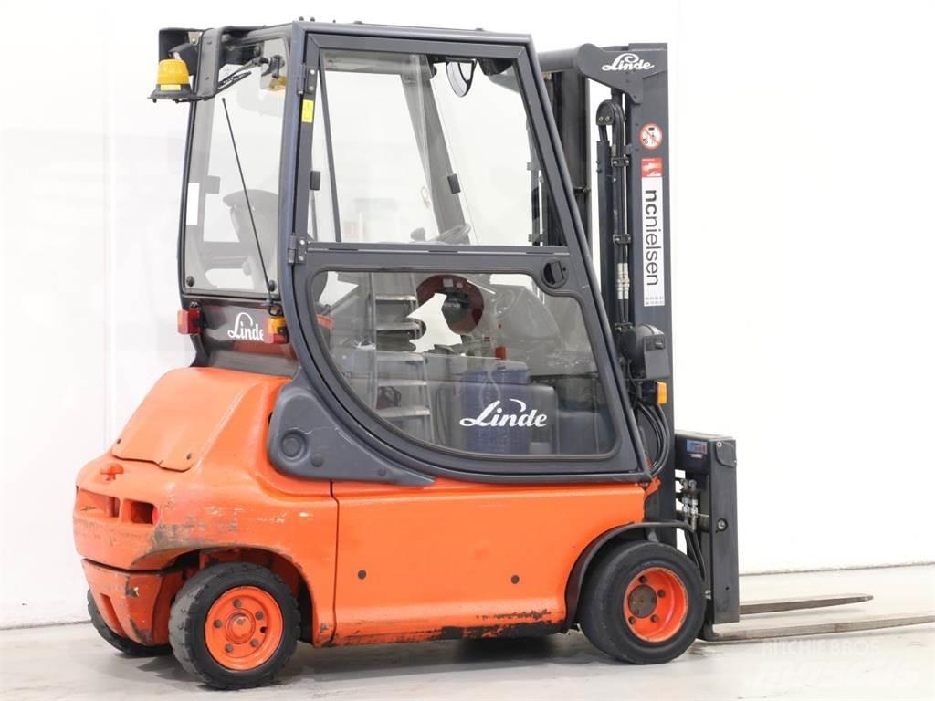Linde E20P/335-02 Akumulátorové vozíky