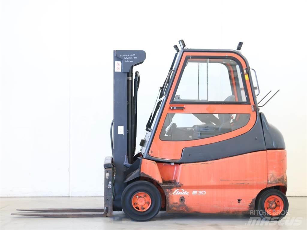 Linde E25-600/336 Akumulátorové vozíky