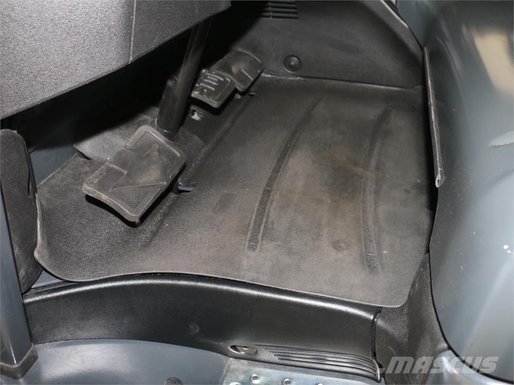 Linde E25L/387 Akumulátorové vozíky