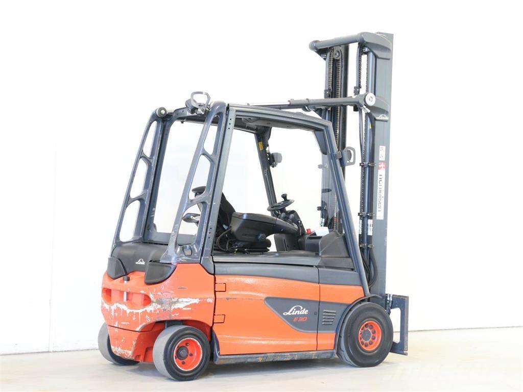 Linde E30L/387 Akumulátorové vozíky