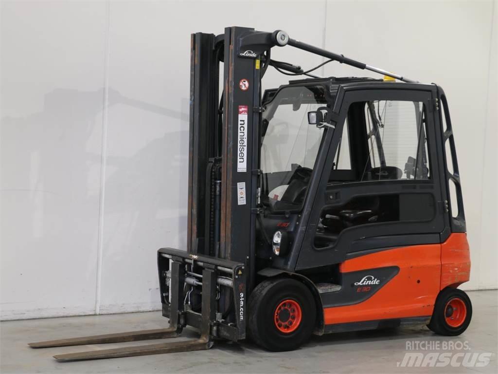 Linde E30L/387 Akumulátorové vozíky