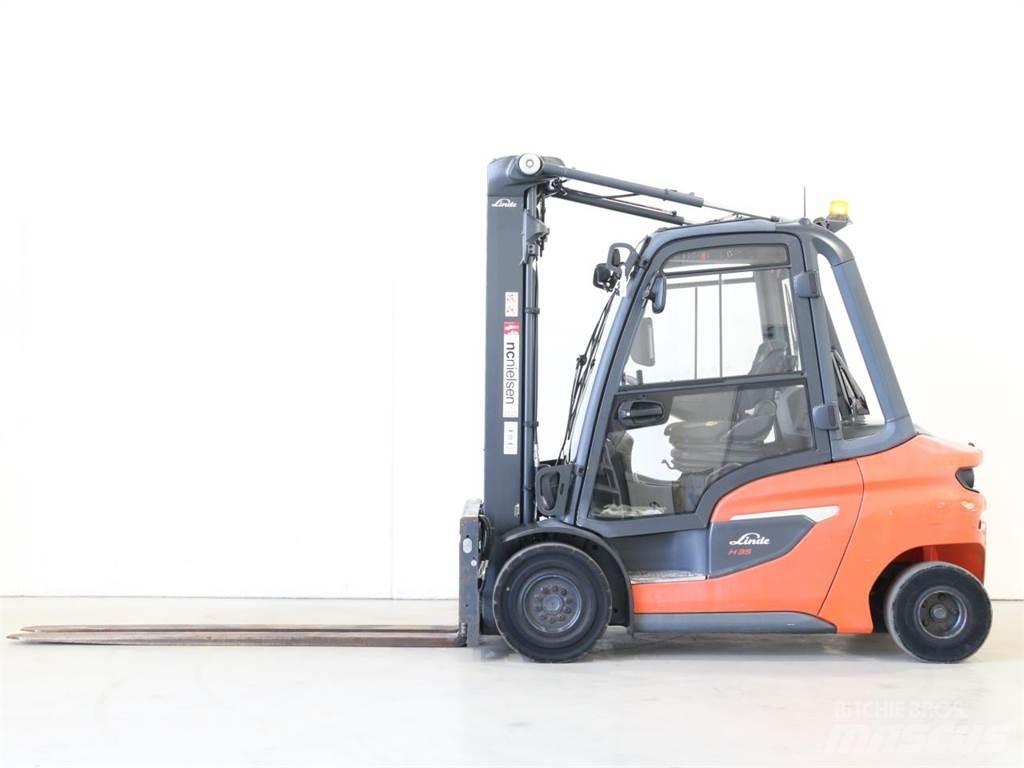 Linde H35D/1202-01 Dieselové vozíky