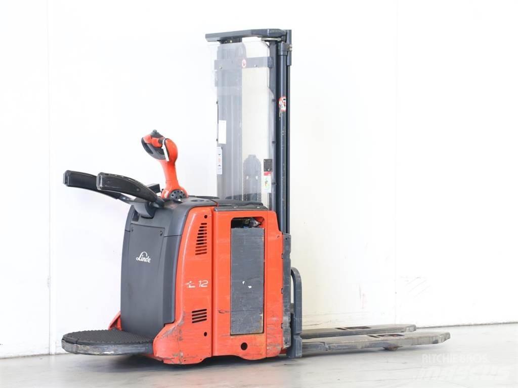 Linde L12AP/133 Ručne vedené vysokozdvižné vozíky
