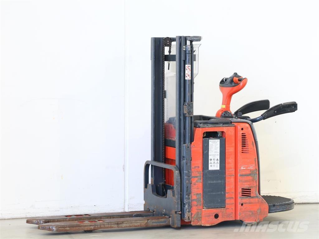 Linde L12AP/133 Ručne vedené vysokozdvižné vozíky