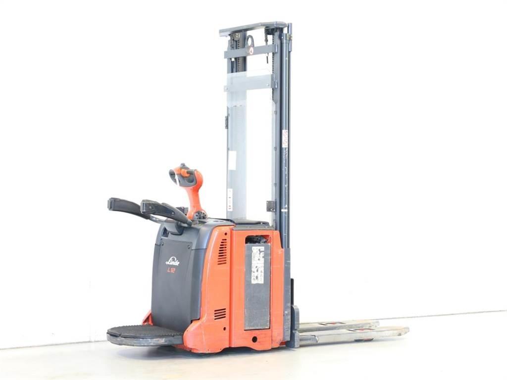 Linde L12AP/133-00 Ručne vedené vysokozdvižné vozíky