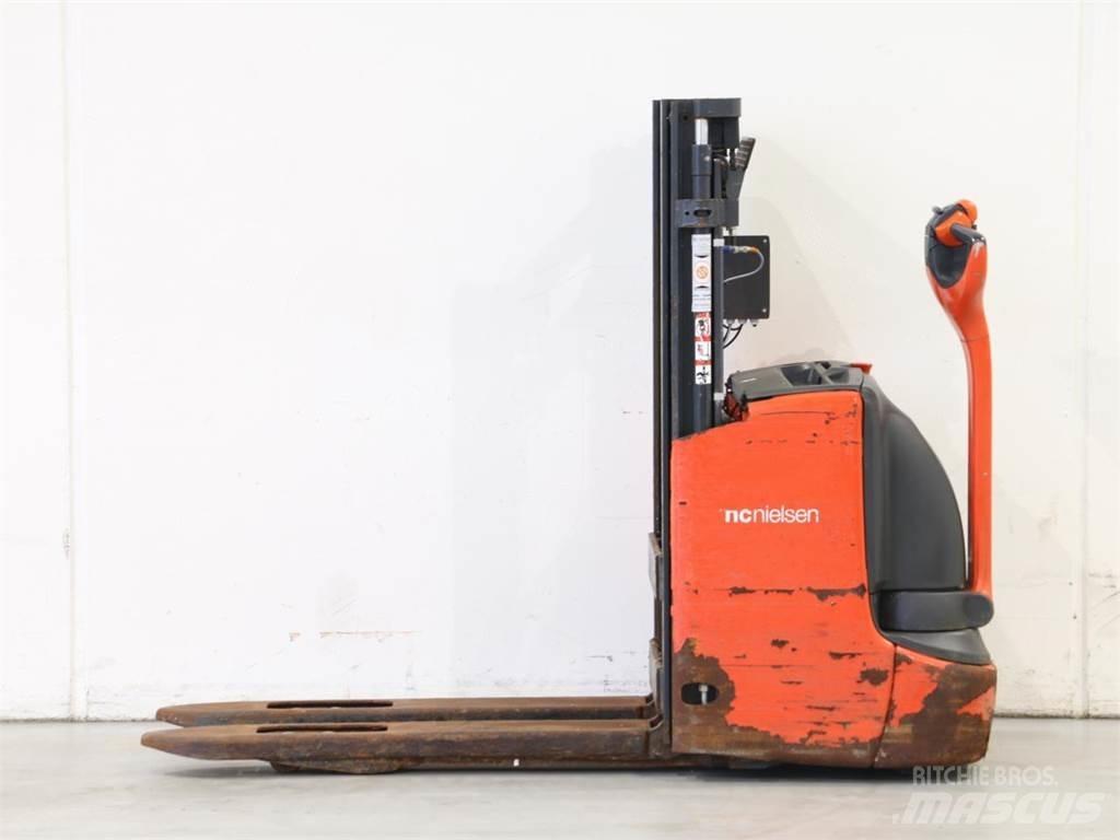 Linde L12I/1172 Ručne vedené vysokozdvižné vozíky