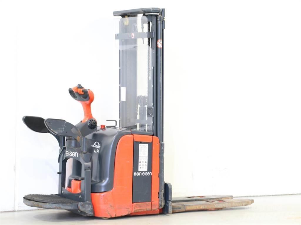 Linde L14API/372 Ručne vedené vysokozdvižné vozíky