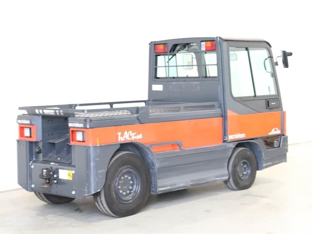 Linde P250/127 Vlečné vozíky