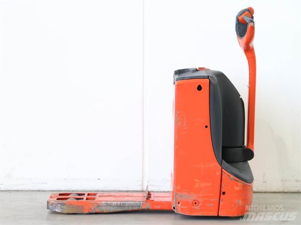 Linde T16/1152 Ručne vedené vysokozdvižné vozíky