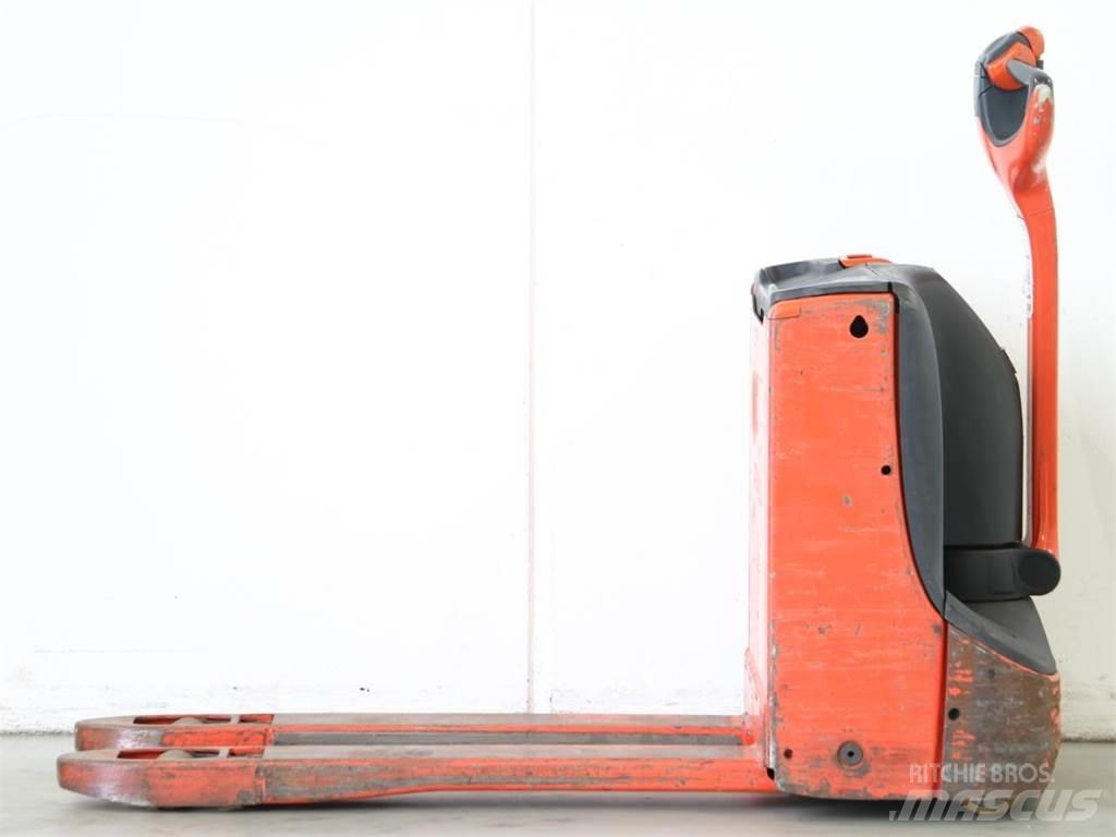 Linde T16/1152 Ručne vedené vysokozdvižné vozíky