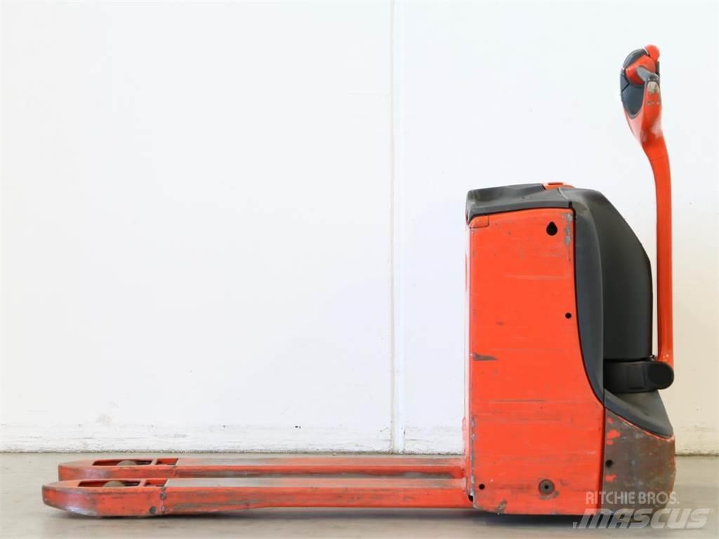Linde T16/1152 Ručne vedené vysokozdvižné vozíky