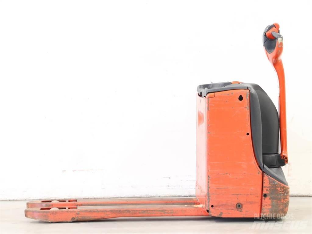 Linde T16/1152 Ručne vedené vysokozdvižné vozíky