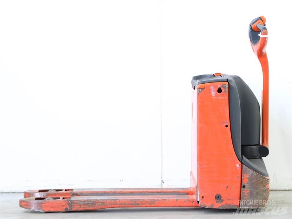 Linde T16/1152 Ručne vedené vysokozdvižné vozíky