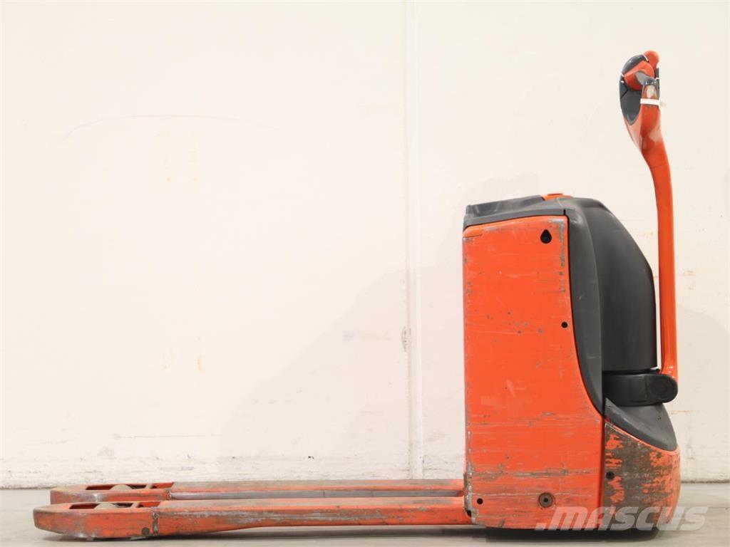 Linde T16/1152 Ručne vedené vysokozdvižné vozíky