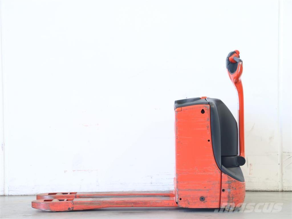 Linde T16/1152 Ručne vedené vysokozdvižné vozíky