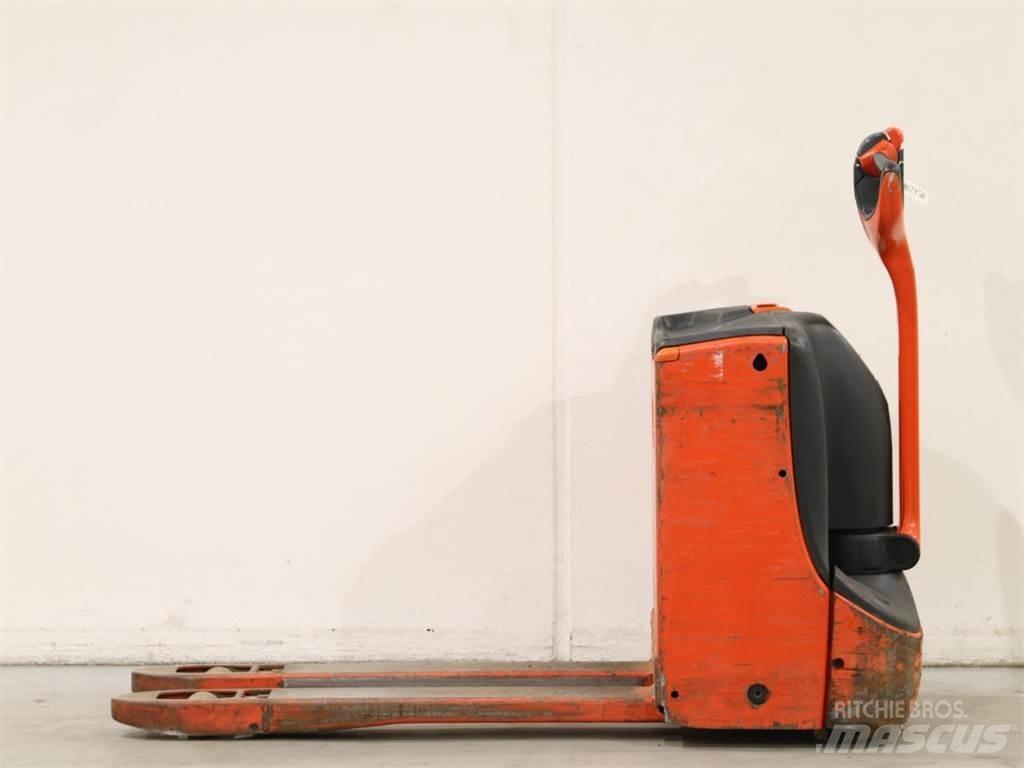 Linde T16/1152-00 Ručne vedené vysokozdvižné vozíky