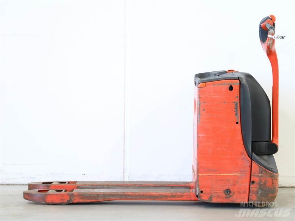 Linde T16/1152-00 Ručne vedené vysokozdvižné vozíky