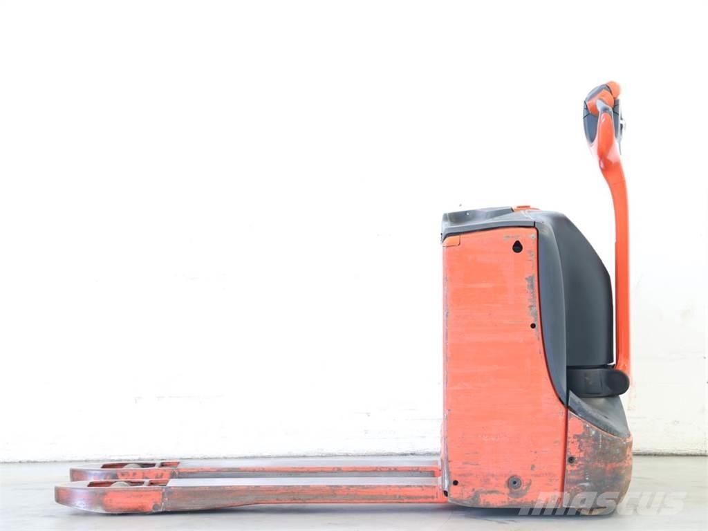 Linde T16/1152-00 Ručne vedené vysokozdvižné vozíky