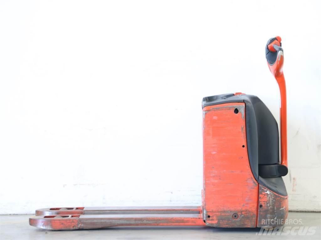 Linde T16/1152-00 Ručne vedené vysokozdvižné vozíky